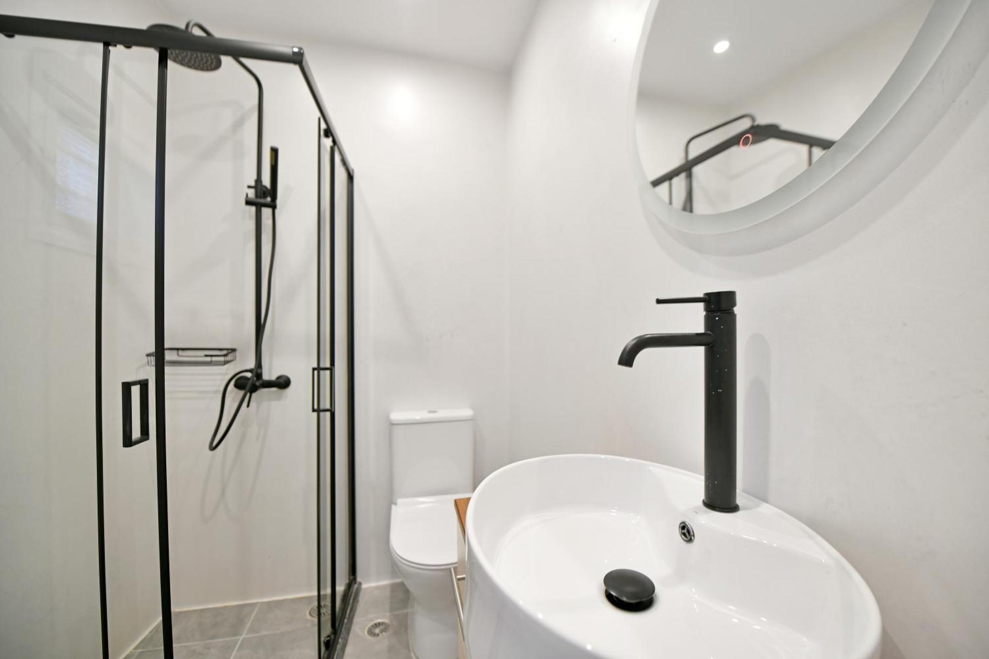 Bexis Residences Hydra Екстериор снимка